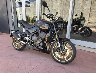 Triumph Trident 800 (2026) usata