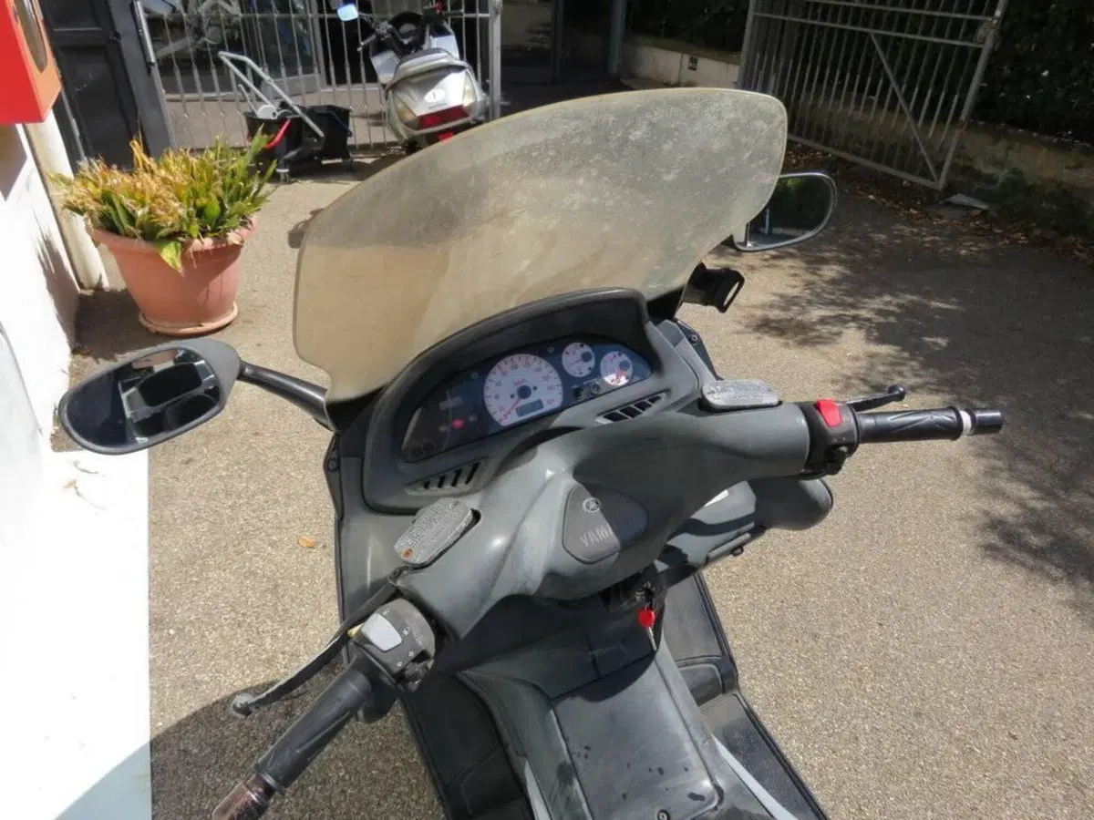 Yamaha T-Max 500 (2001 - 03) (6)