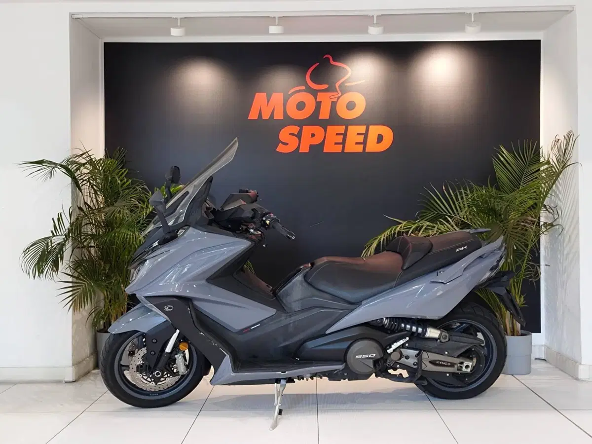 Kymco AK 550 (2017 - 19) (4)