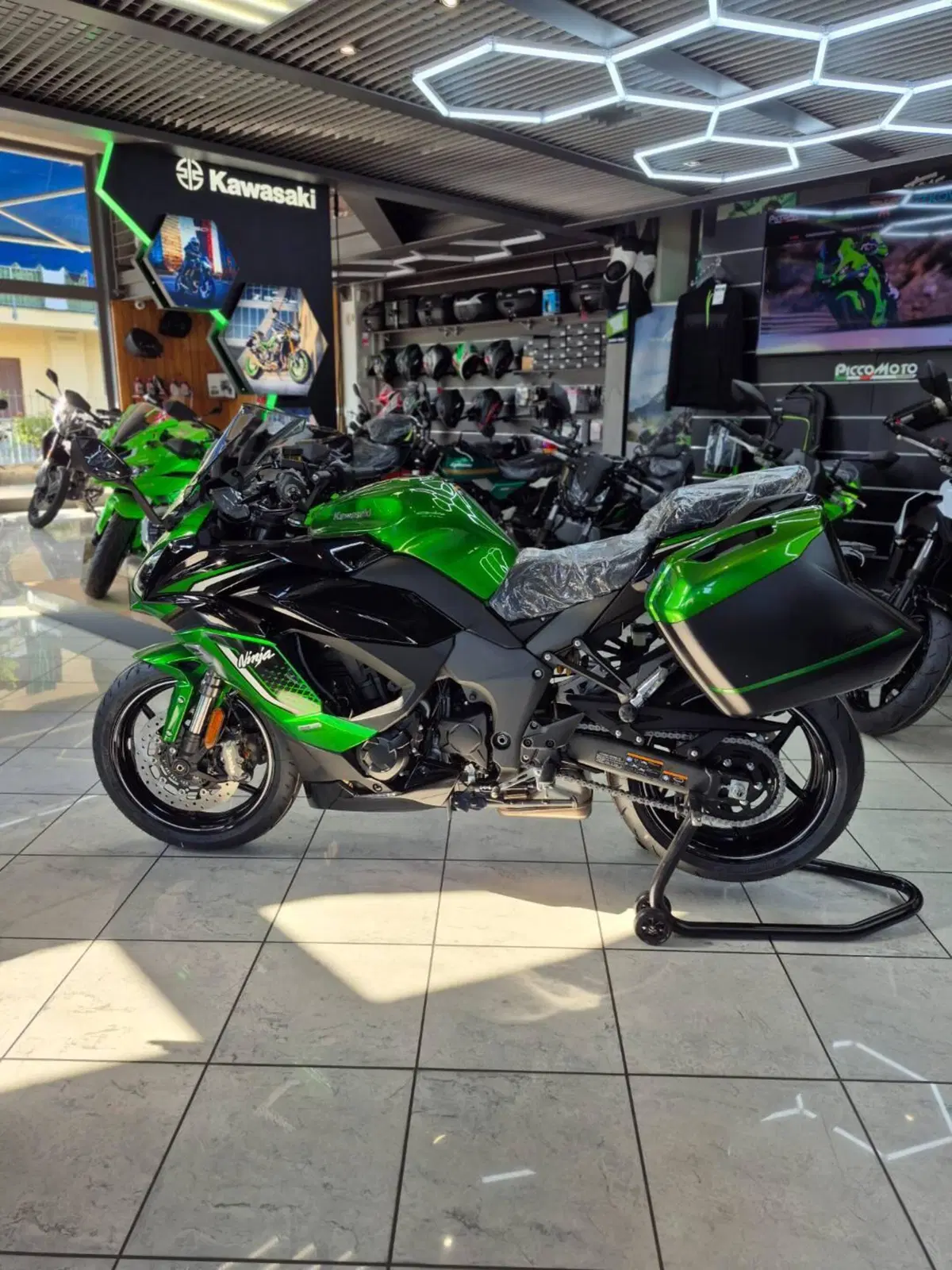 Kawasaki Ninja 1100 SX SE Tourer (2025 - 26) (8)
