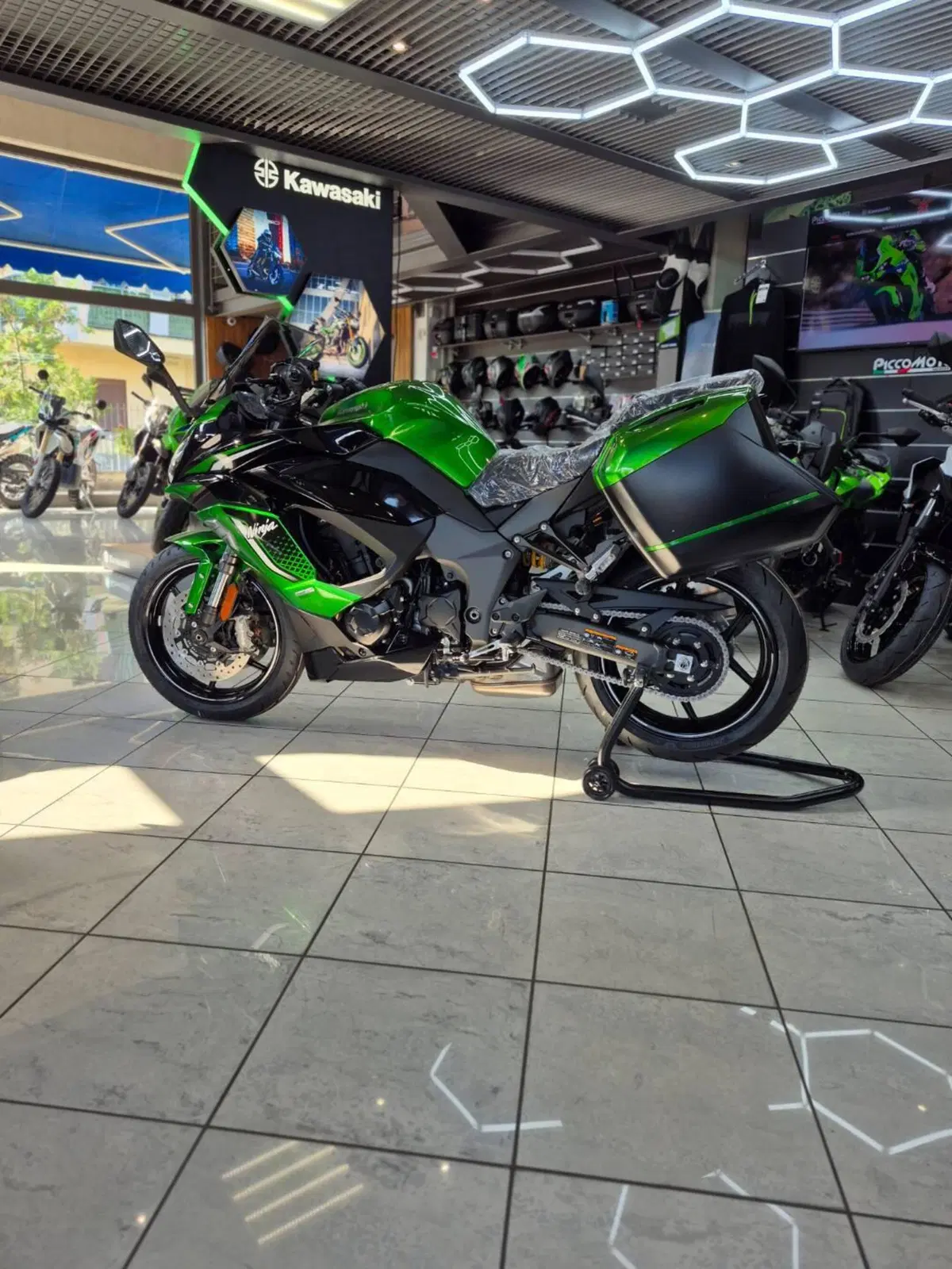 Kawasaki Ninja 1100 SX SE Tourer (2025 - 26)