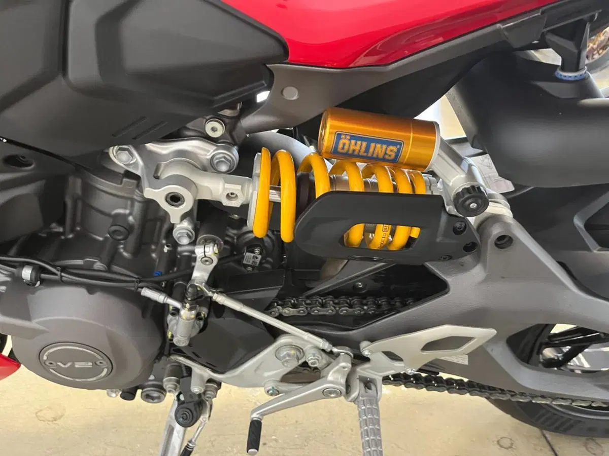 Ducati Streetfighter V2 S (2025 - 26) (9)