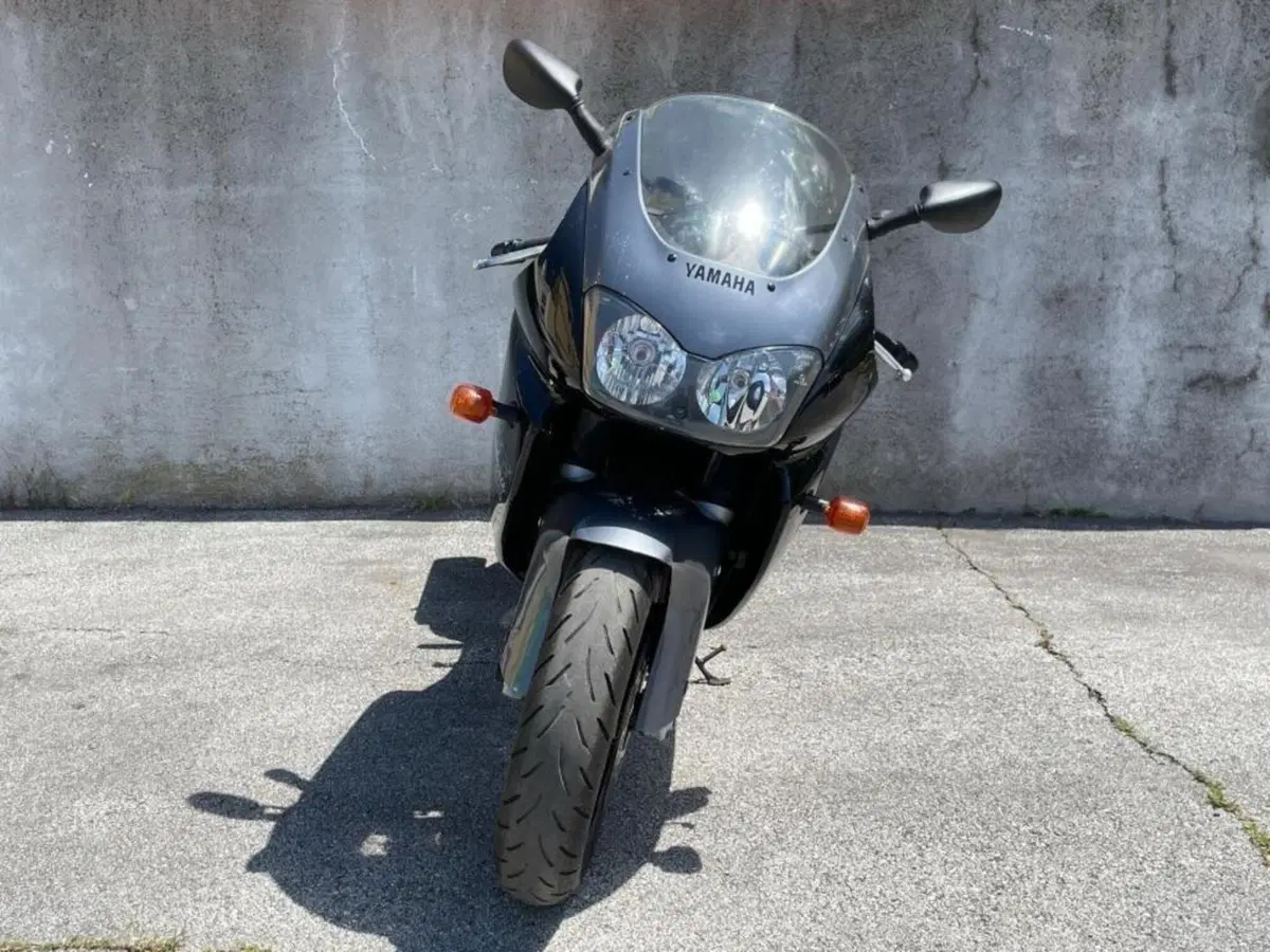 Yamaha Yzf Thunderace 