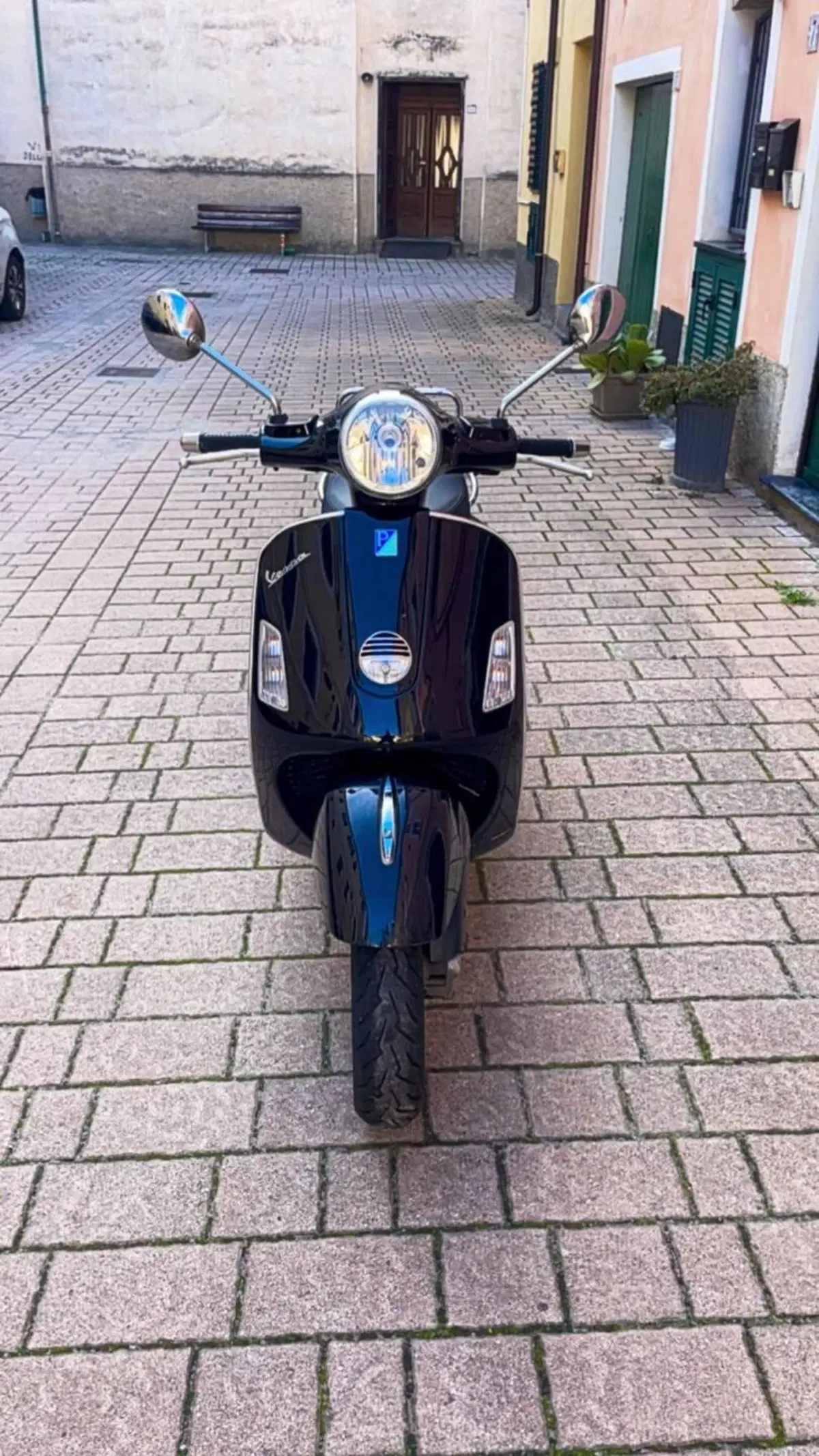 Vespa GTS 250 i.e. (2)