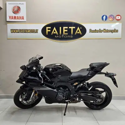 Yamaha YZF R9 (2025 - 26) usata
