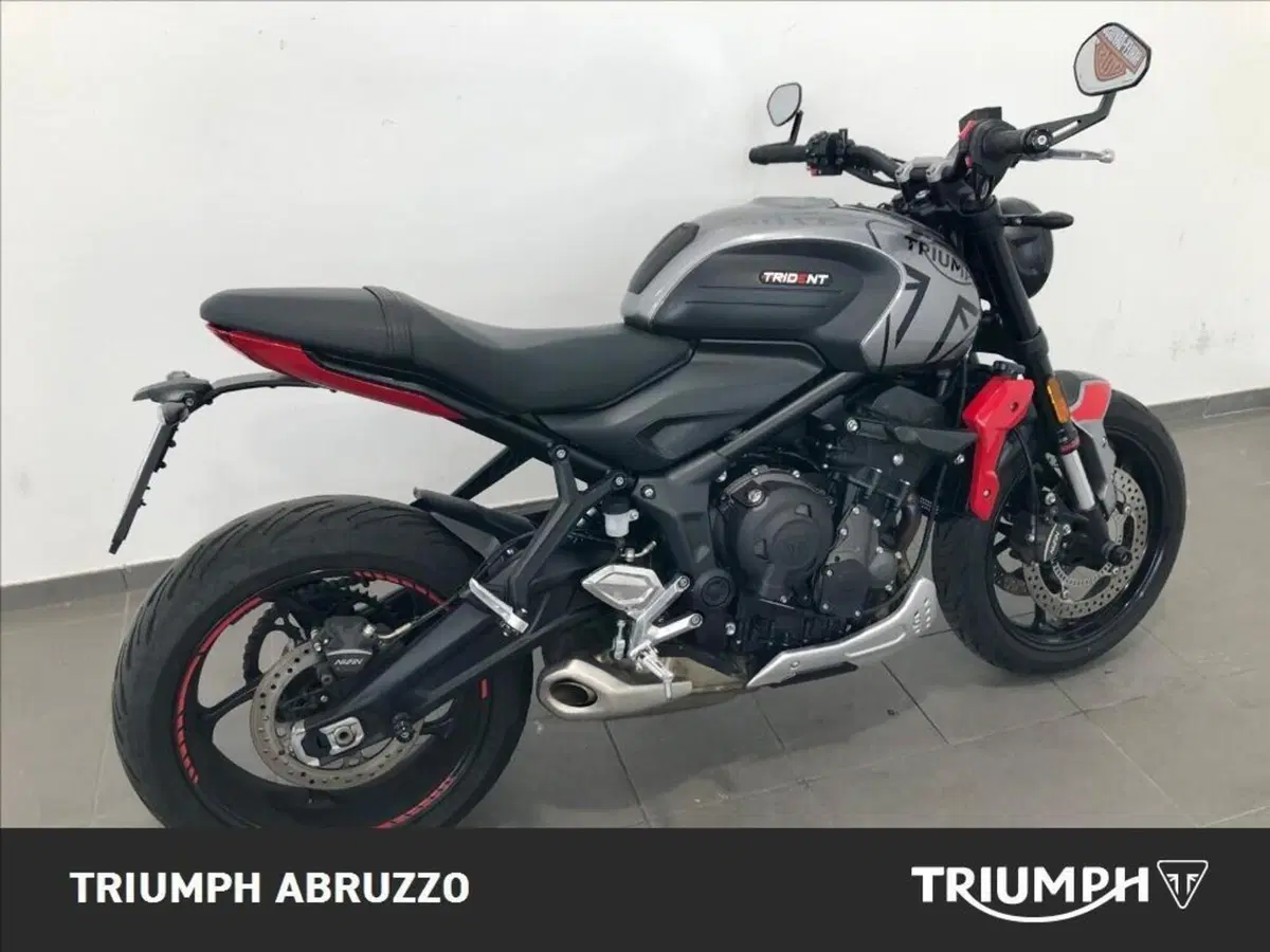 Triumph Trident 660 (2021 - 24) (2)
