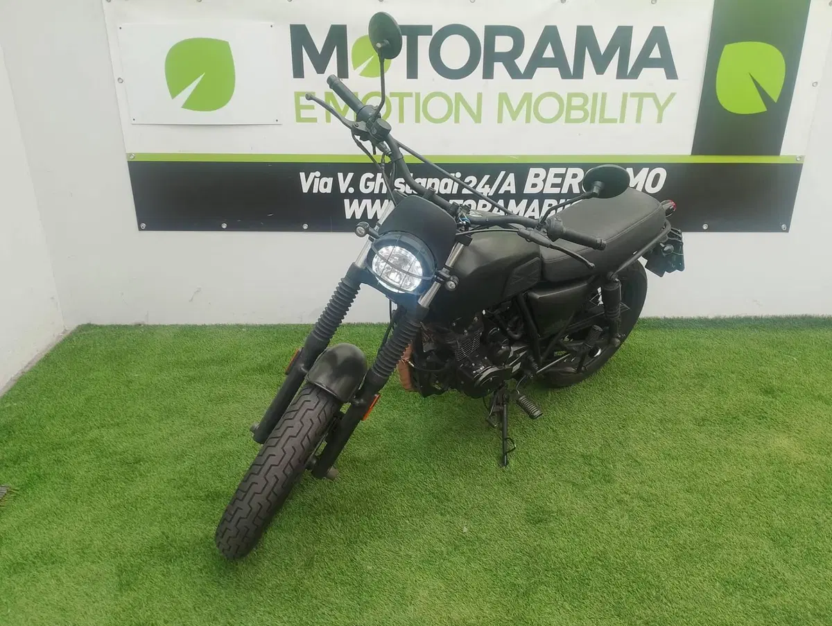 Brixton Motorcycles BX 125 X Scrambler EFI ABS (2019) (2)