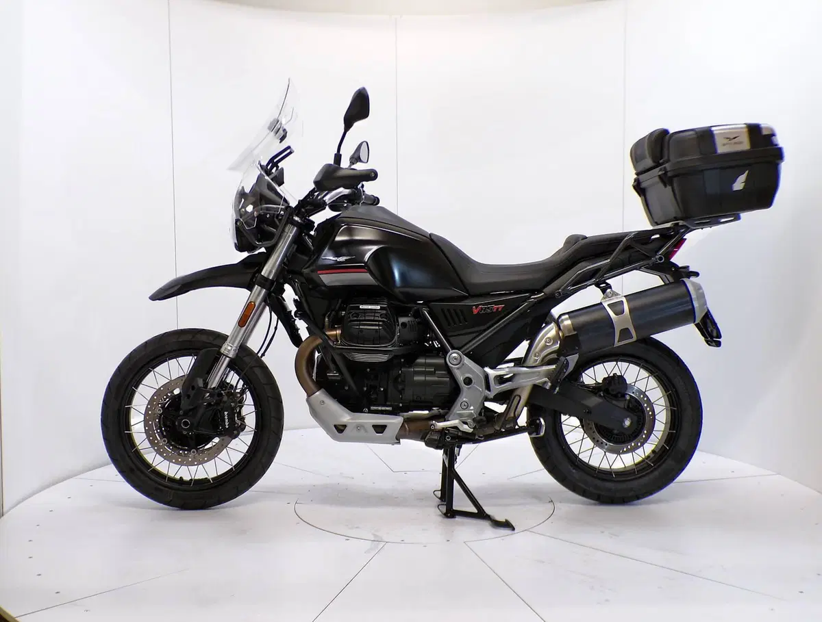 Moto Guzzi V85 TT (2021 - 23) (4)
