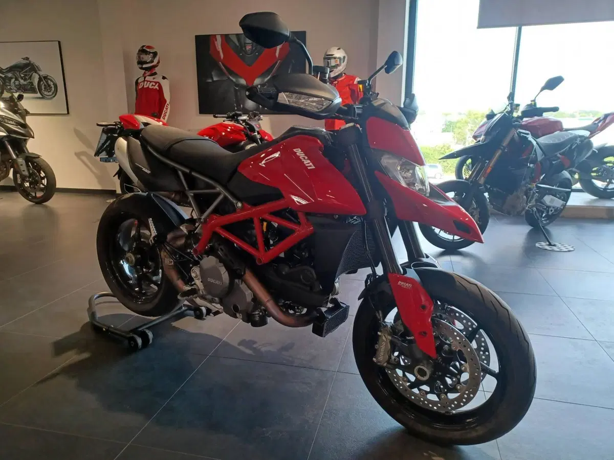 Ducati Hypermotard 950 (2022 - 25) (2)