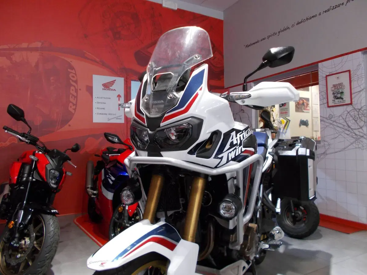 Honda Africa Twin CRF 1000L DCT (2018 - 19) (5)