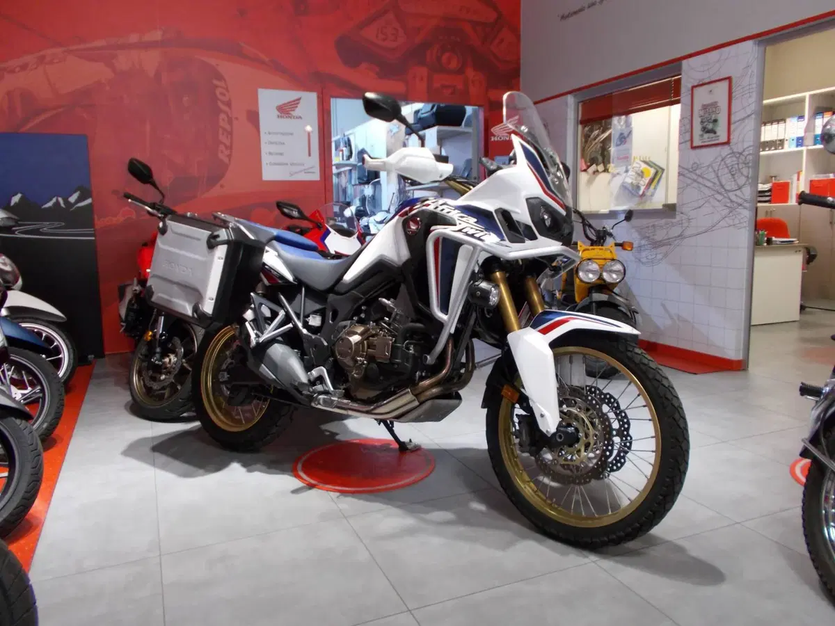Honda Africa Twin CRF 1000L DCT (2018 - 19) (11)