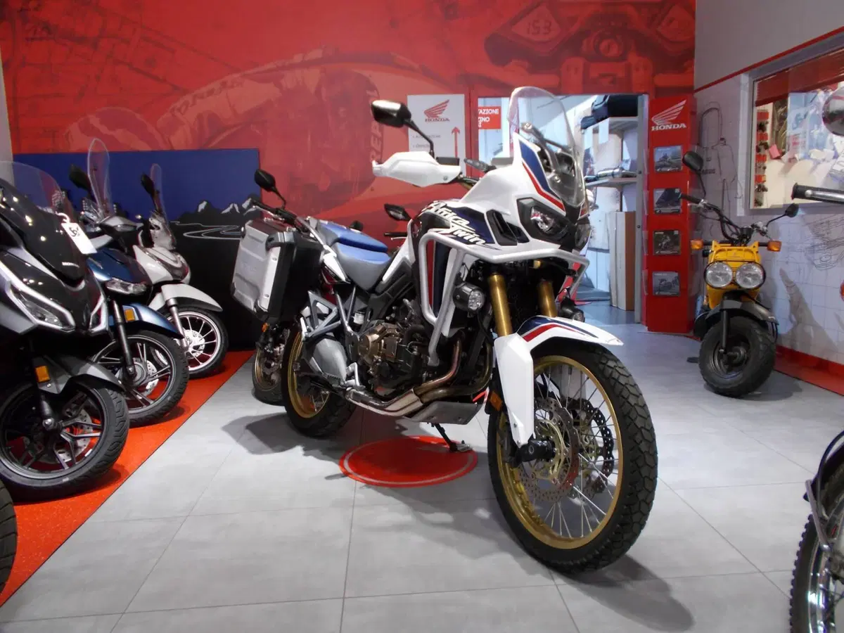 Honda Africa Twin CRF 1000L DCT (2018 - 19) (14)