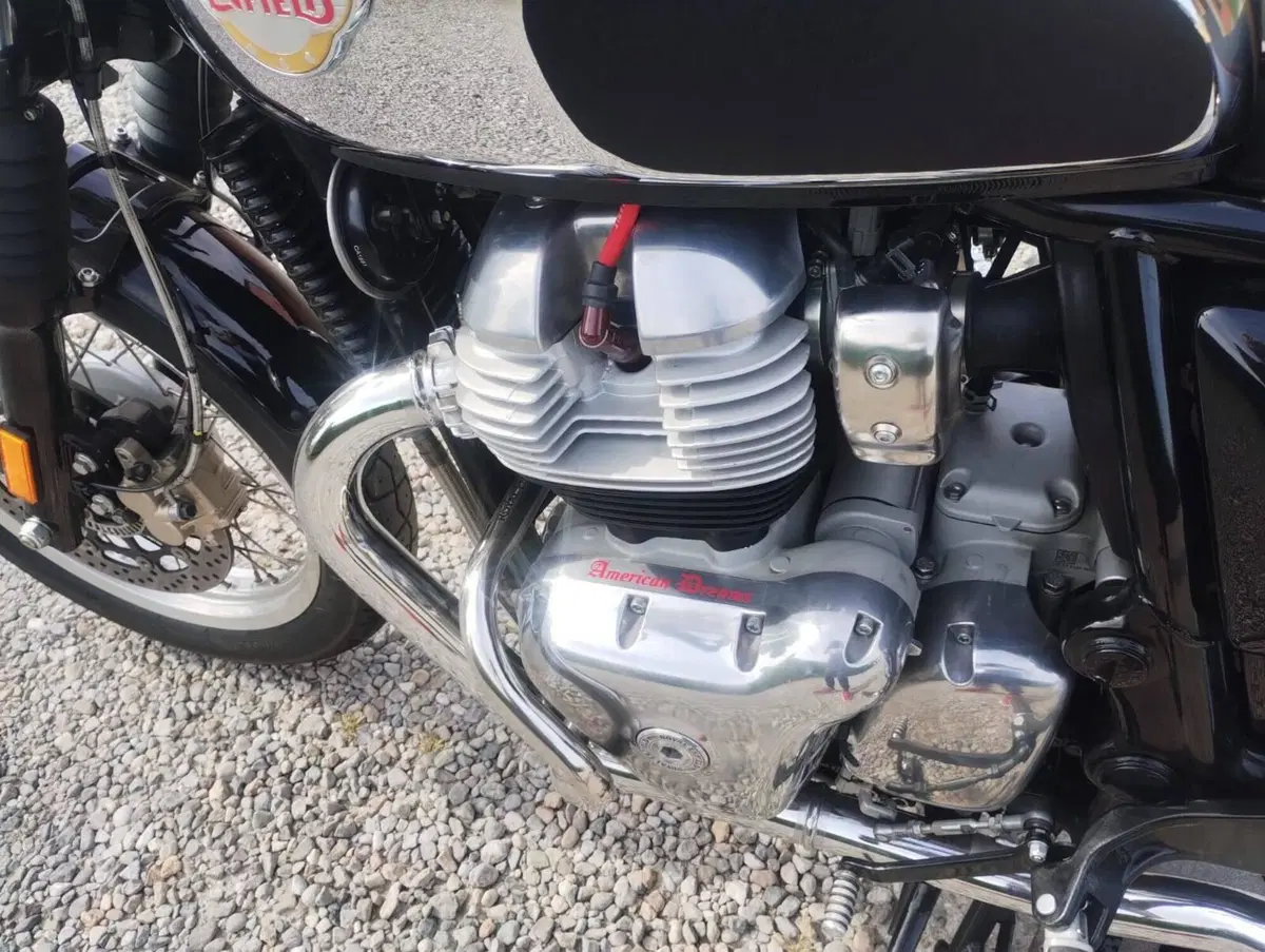 Royal Enfield Interceptor 650 (2021 - 26) (10)