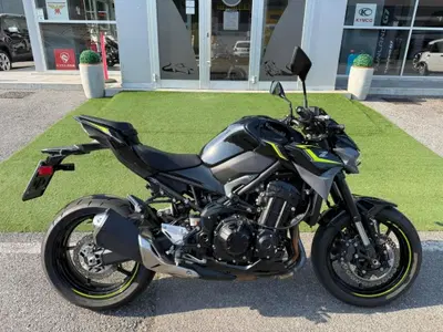 Kawasaki Z 900 (2021 - 24) usata