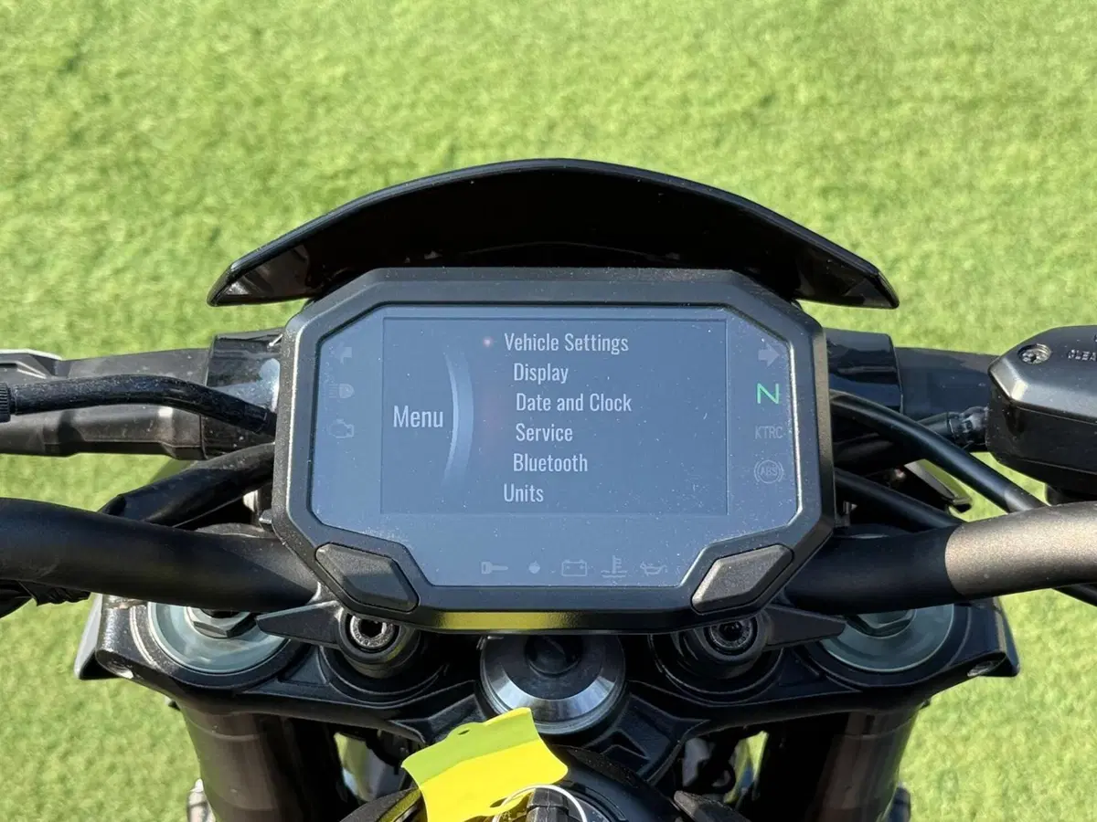 Kawasaki Z 900 (2021 - 24) (10)
