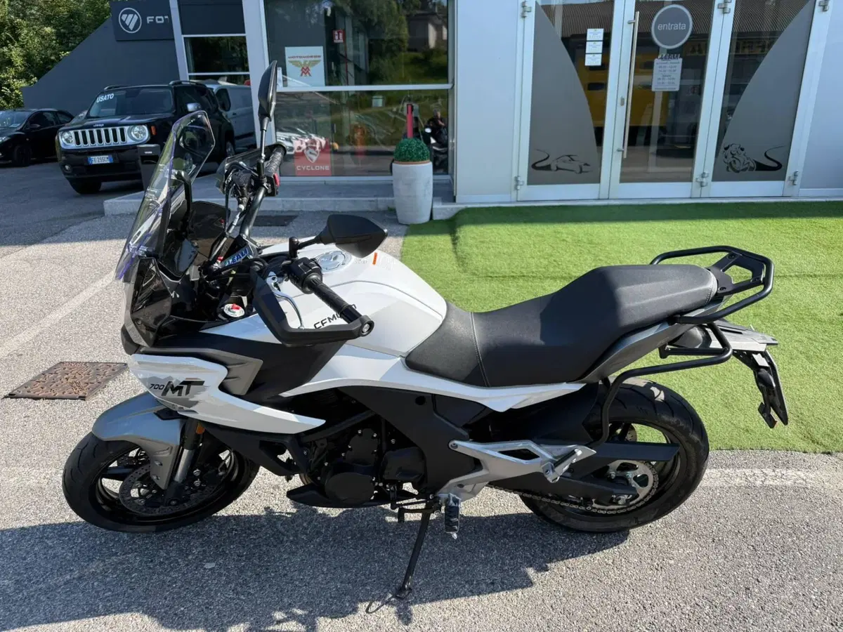 CFMOTO 700MT (2024 - 26) (5)
