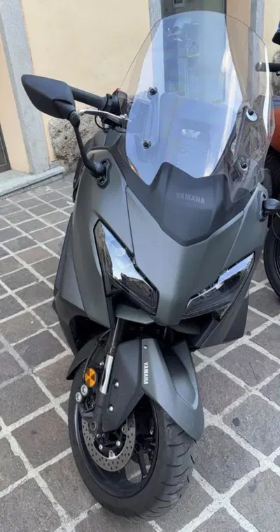 Yamaha T-Max 560 (2025 - 26) usata