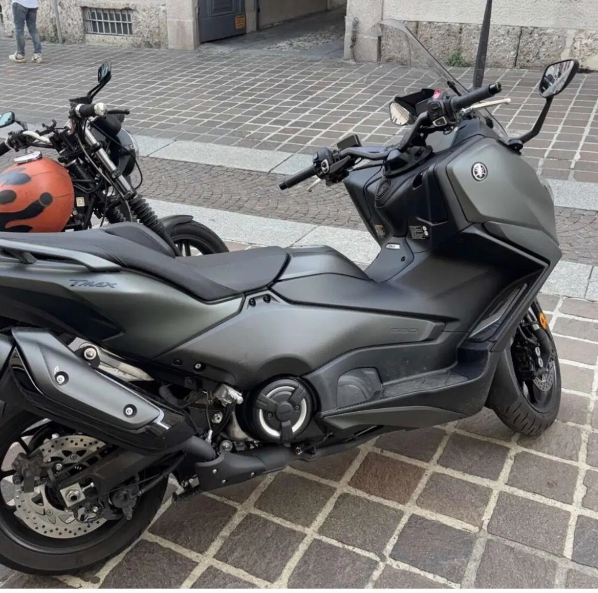 Yamaha T-Max 560 (2025 - 26) (2)