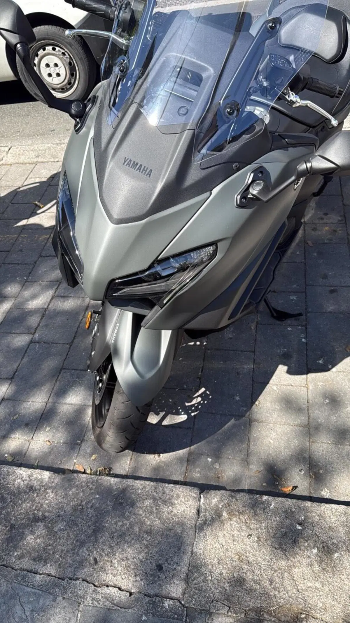 Yamaha T-Max 560 (2025 - 26) (3)