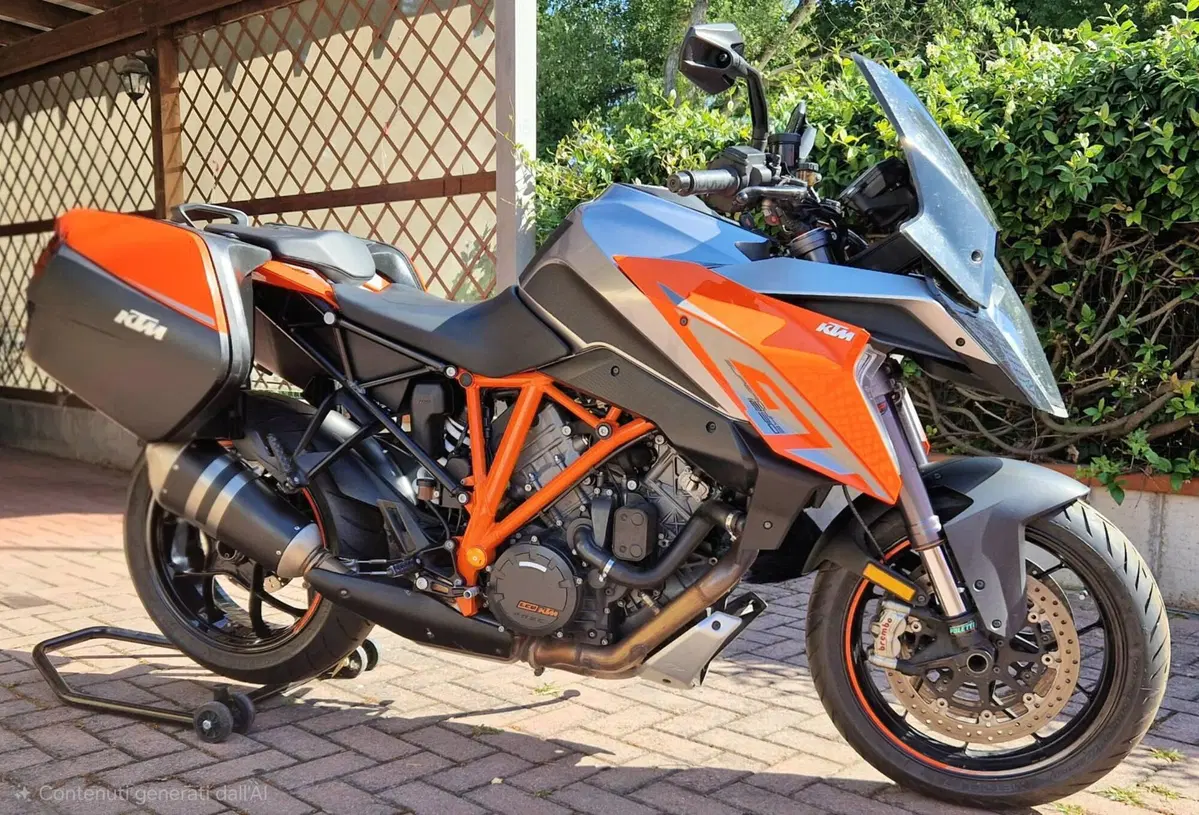 KTM 1290 Super Duke GT ABS (2016 - 18) (7)