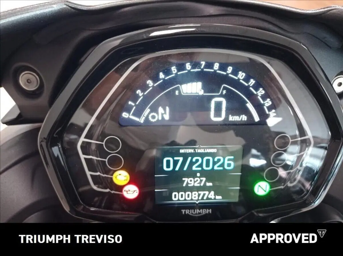 Triumph Street Triple 765 R (2023 - 26) (5)