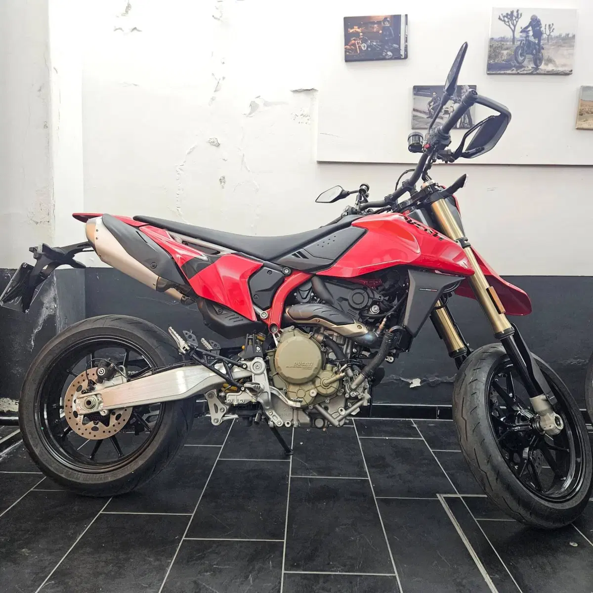 Ducati Hypermotard 698 Mono (2024 - 26) (6)