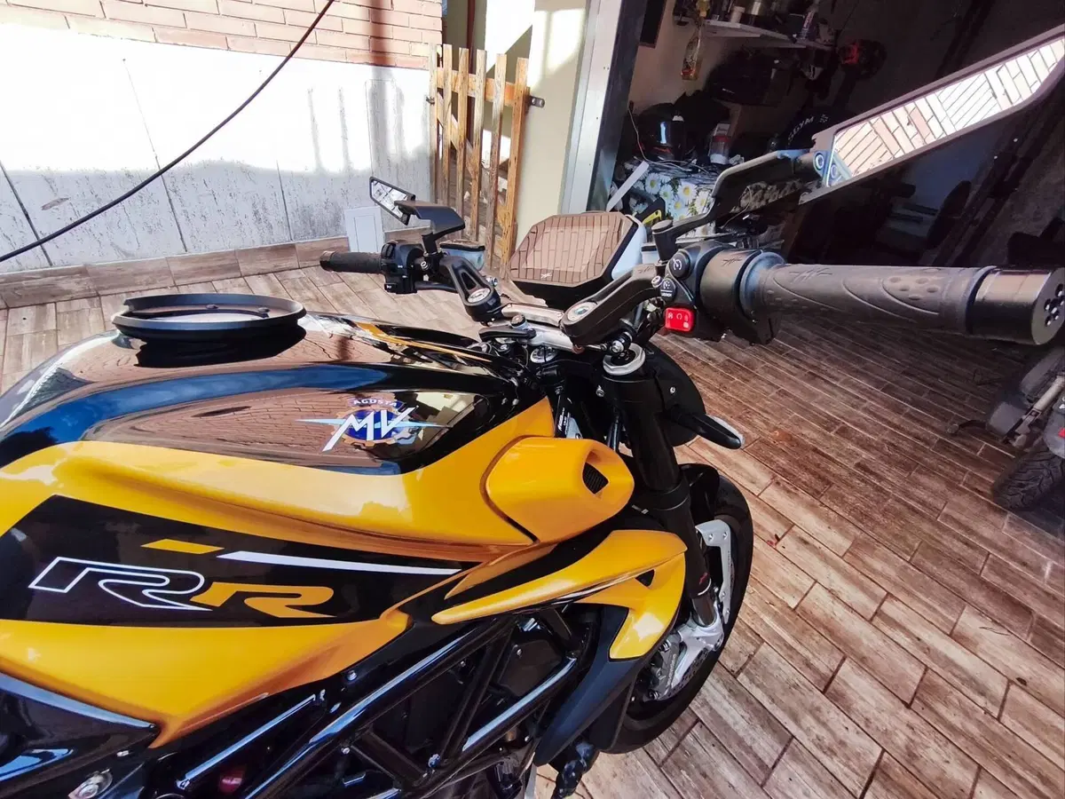 MV Agusta Dragster 800 RR SCS (2021 - 25) (4)