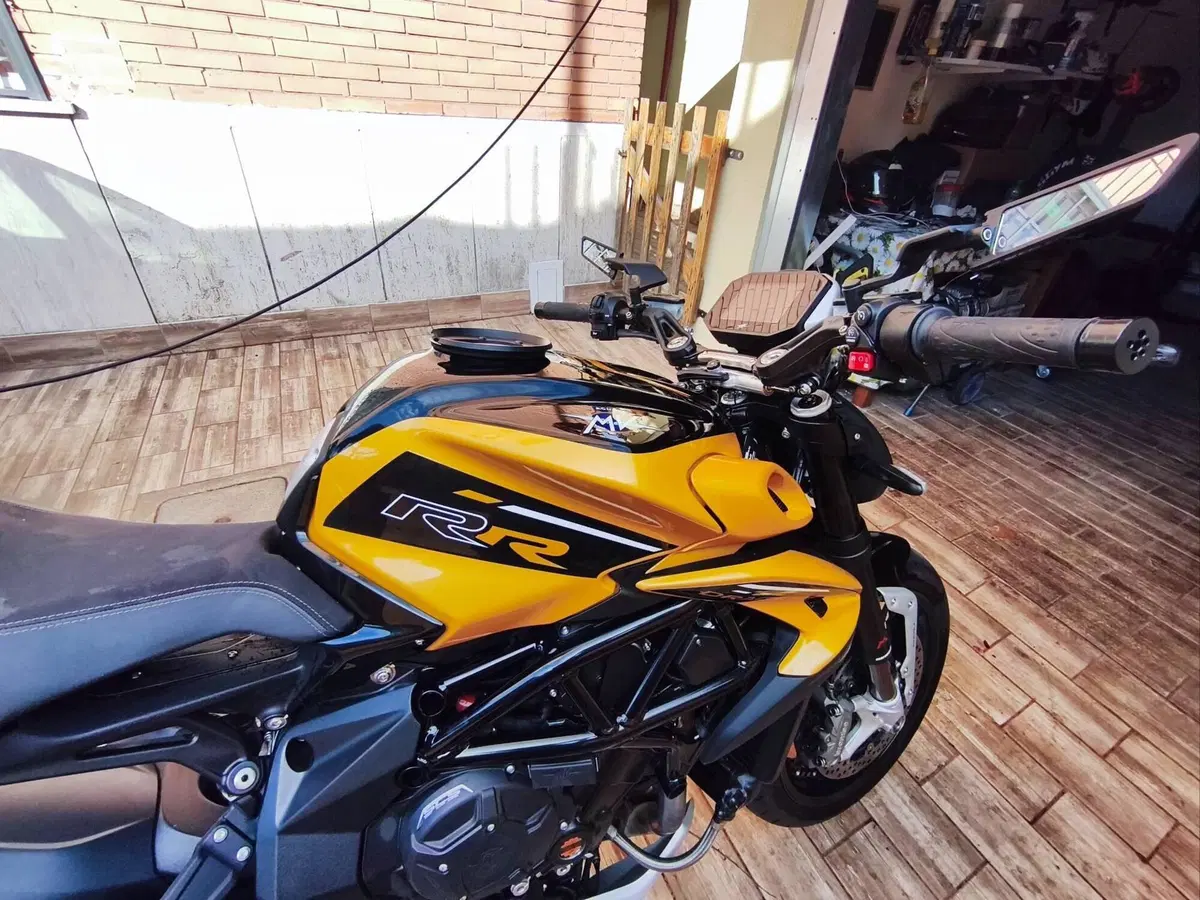MV Agusta Dragster 800 RR SCS (2021 - 25) (6)
