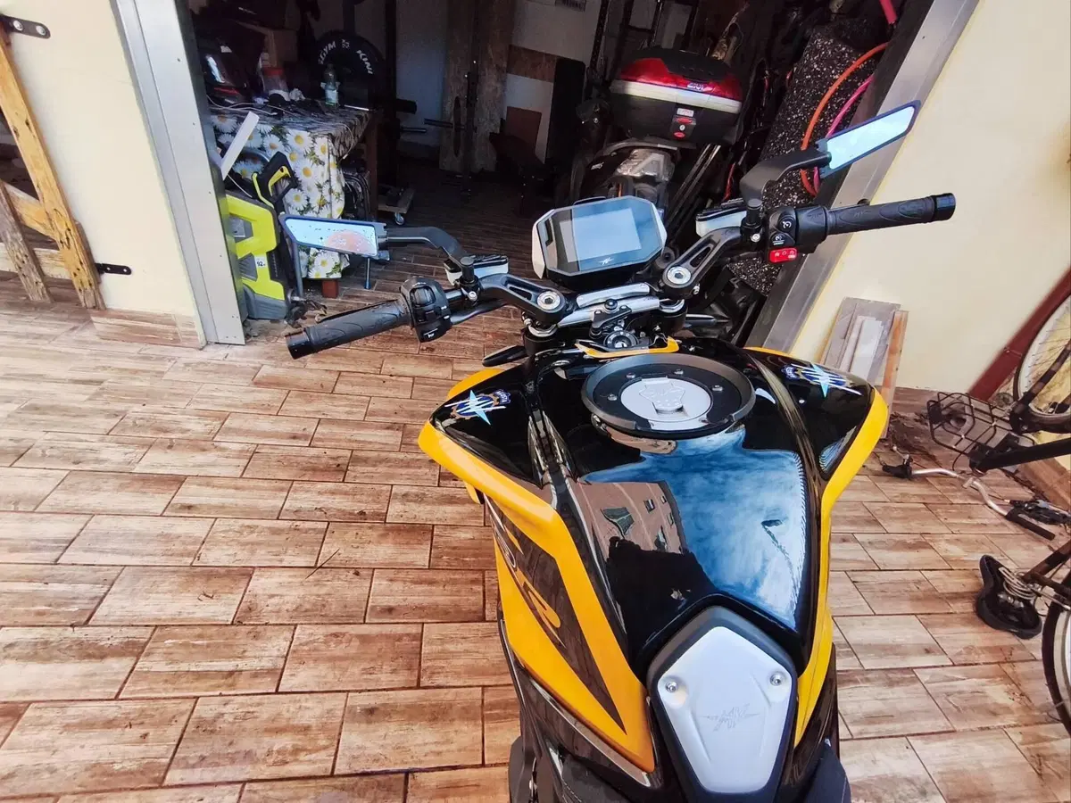MV Agusta Dragster 800 RR SCS (2021 - 25) (9)