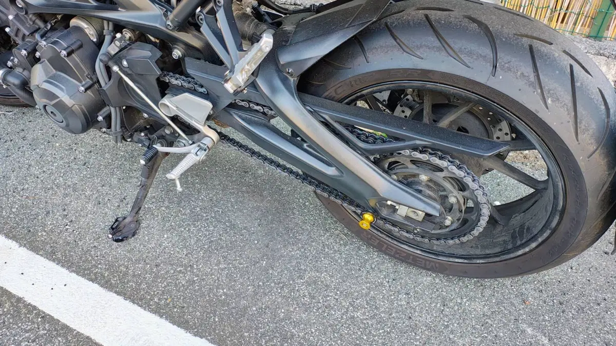 Yamaha XSR 900 ABS (2016 - 20) (4)
