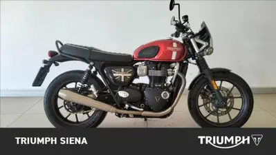 Triumph Street Twin 900 (2016) usata