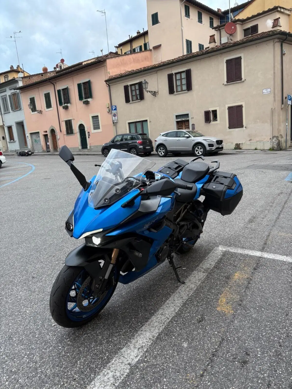Suzuki GSX-S1000GT (2022 - 24) (4)