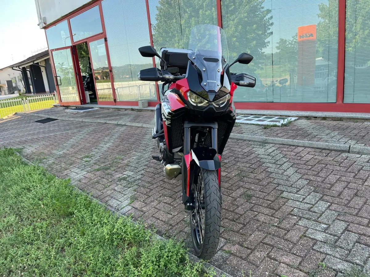 Honda Africa Twin CRF 1100L DCT (2022 - 23) (4)