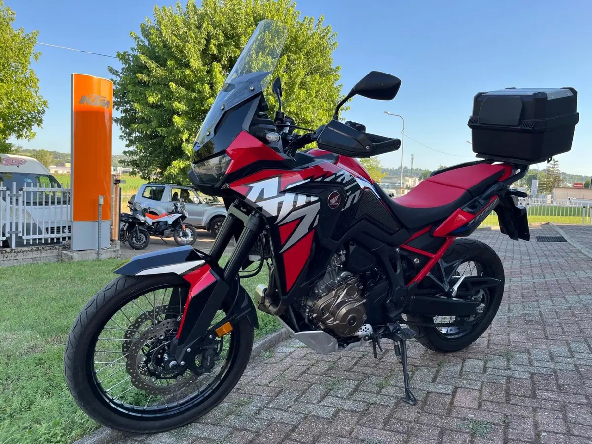 Honda Africa Twin CRF 1100L DCT (2022 - 23) (6)