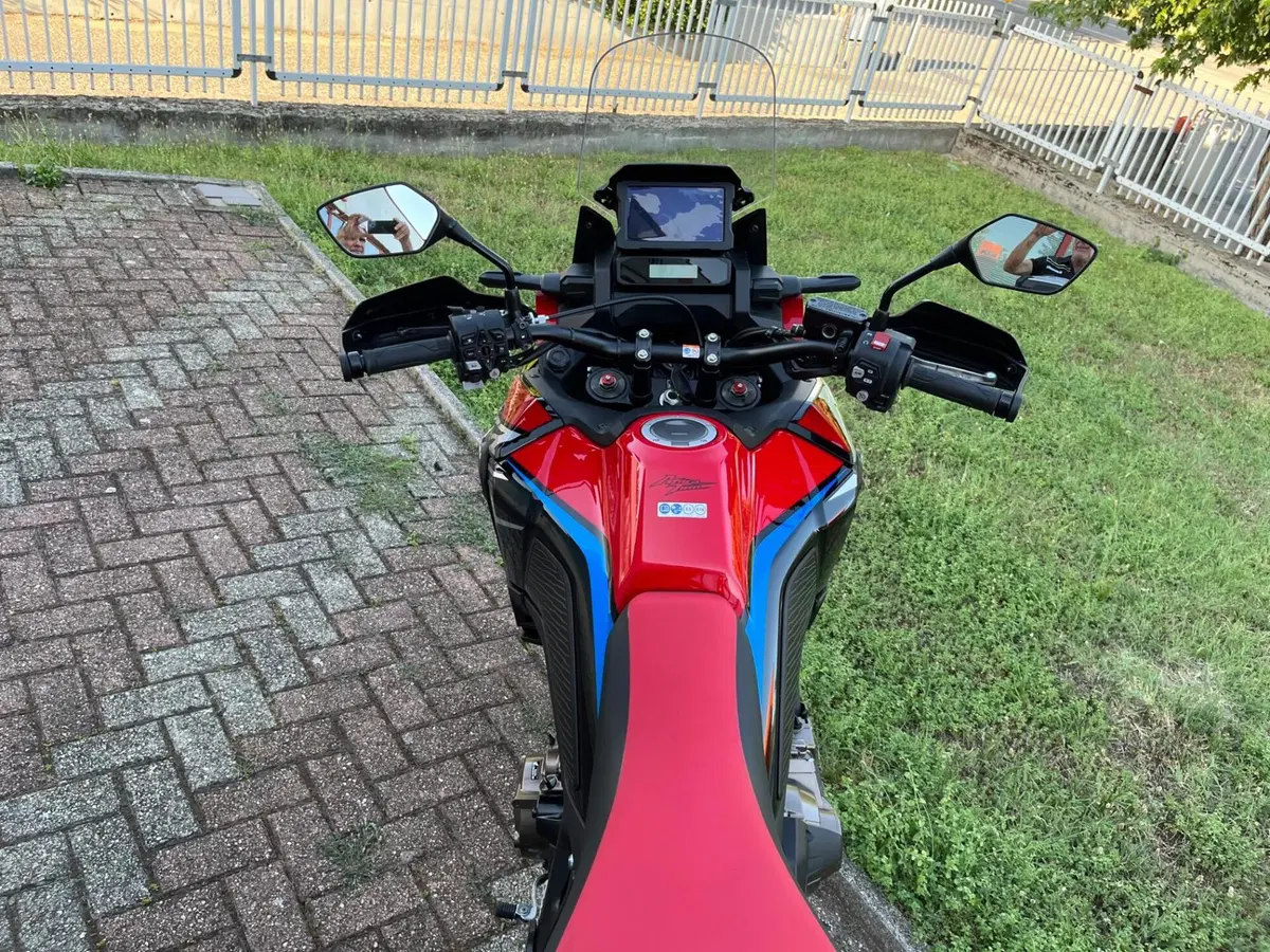 Honda Africa Twin CRF 1100L DCT (2022 - 23) (10)