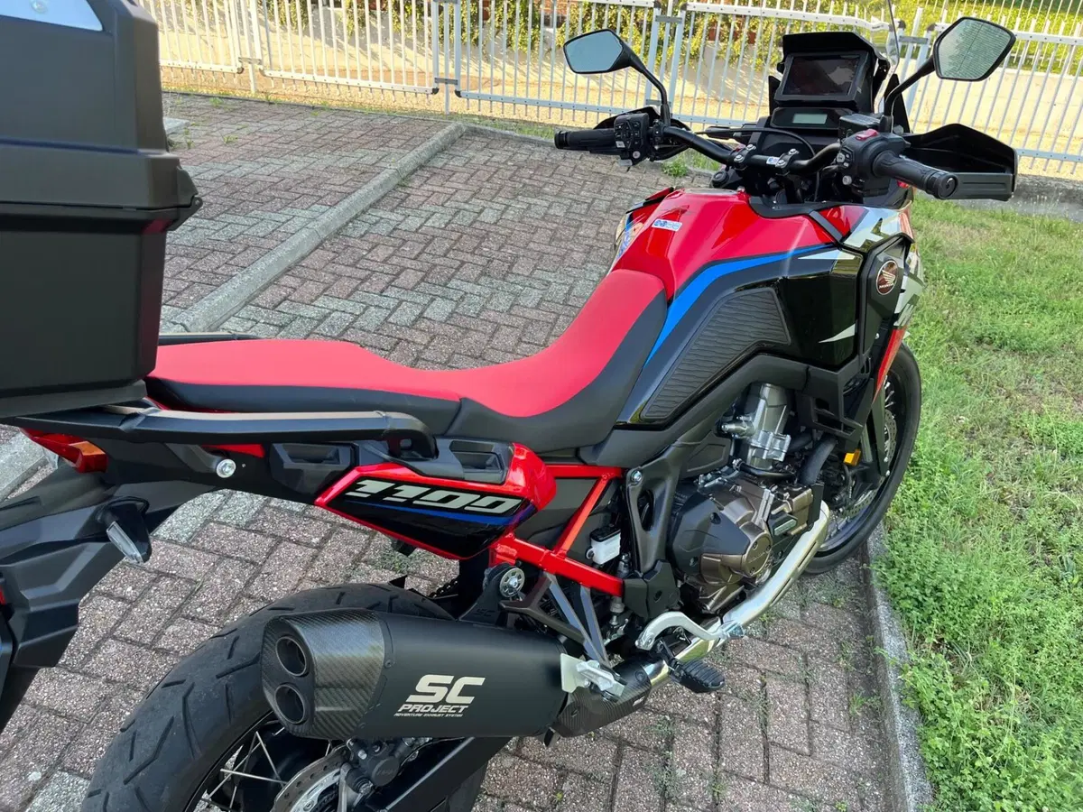 Honda Africa Twin CRF 1100L DCT (2022 - 23) (11)