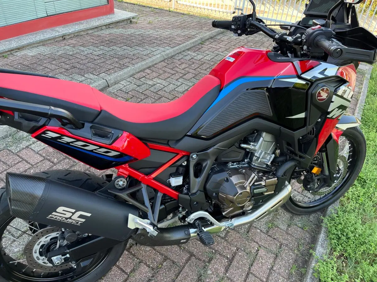 Honda Africa Twin CRF 1100L DCT (2022 - 23) (12)