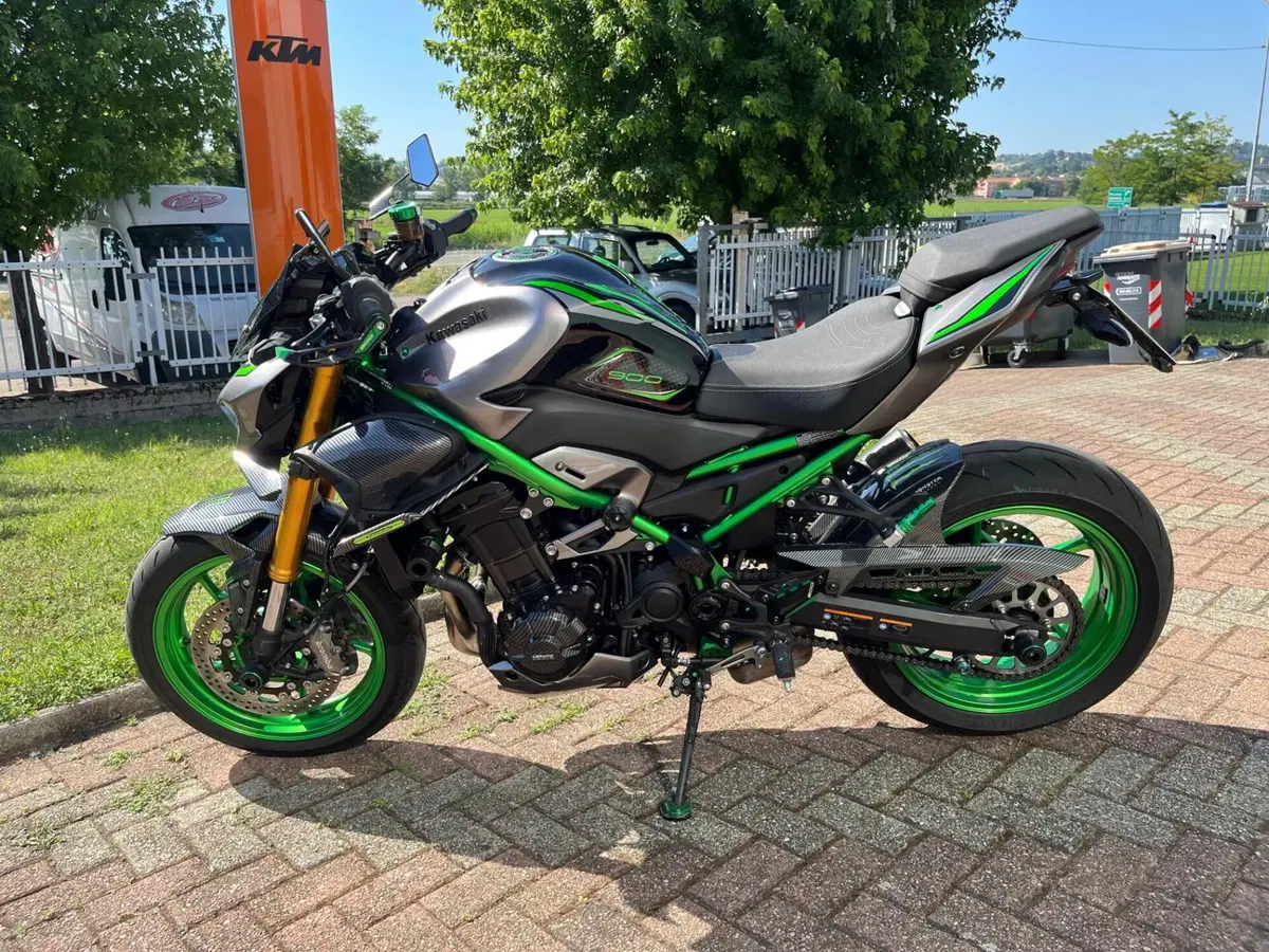 Kawasaki Z 900 SE (2025 - 26) (11)