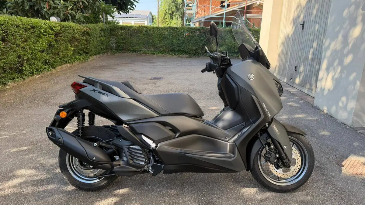 Yamaha X-Max 125 (2025 - 26) (2)