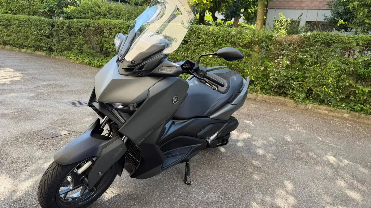 Yamaha X-Max 125 (2025 - 26) (3)