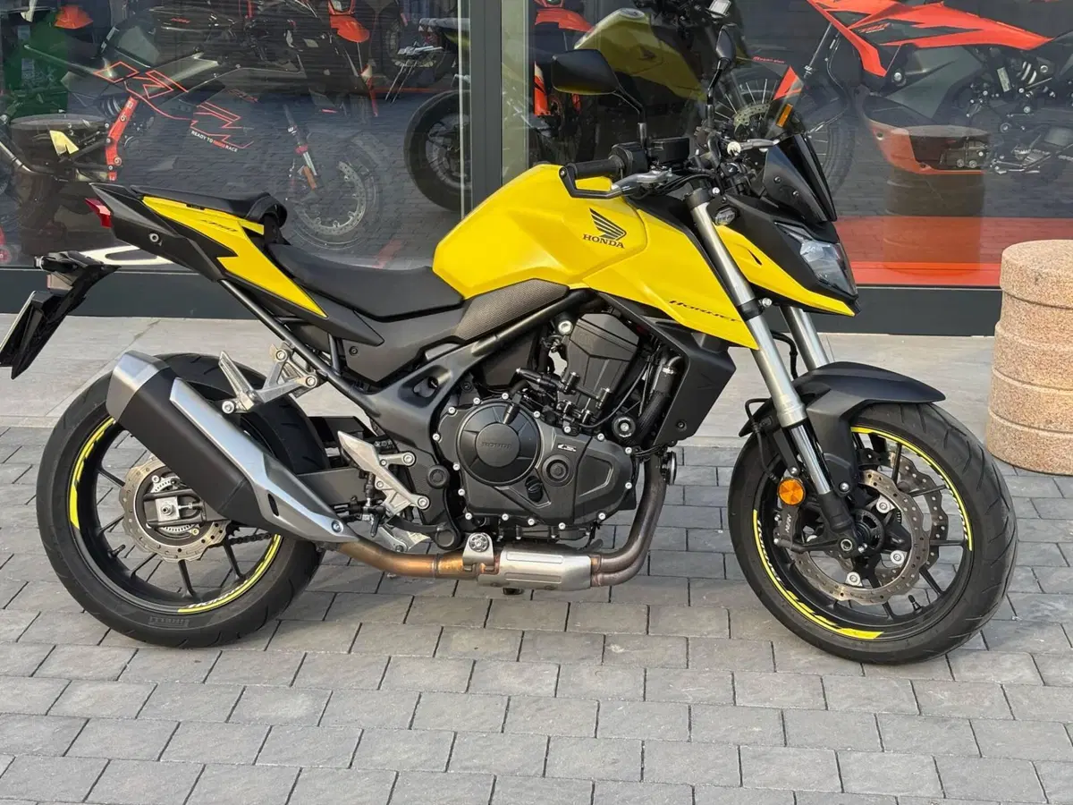 Honda CB 750 Hornet (2023 - 24)