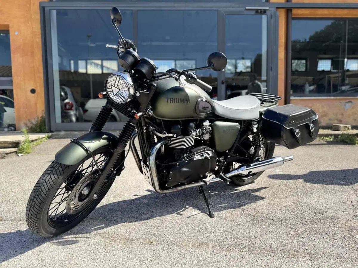 Triumph Bonneville T100 (2008 - 16) (5)