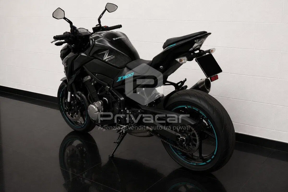 Kawasaki Z 900 (2017 - 18) (4)