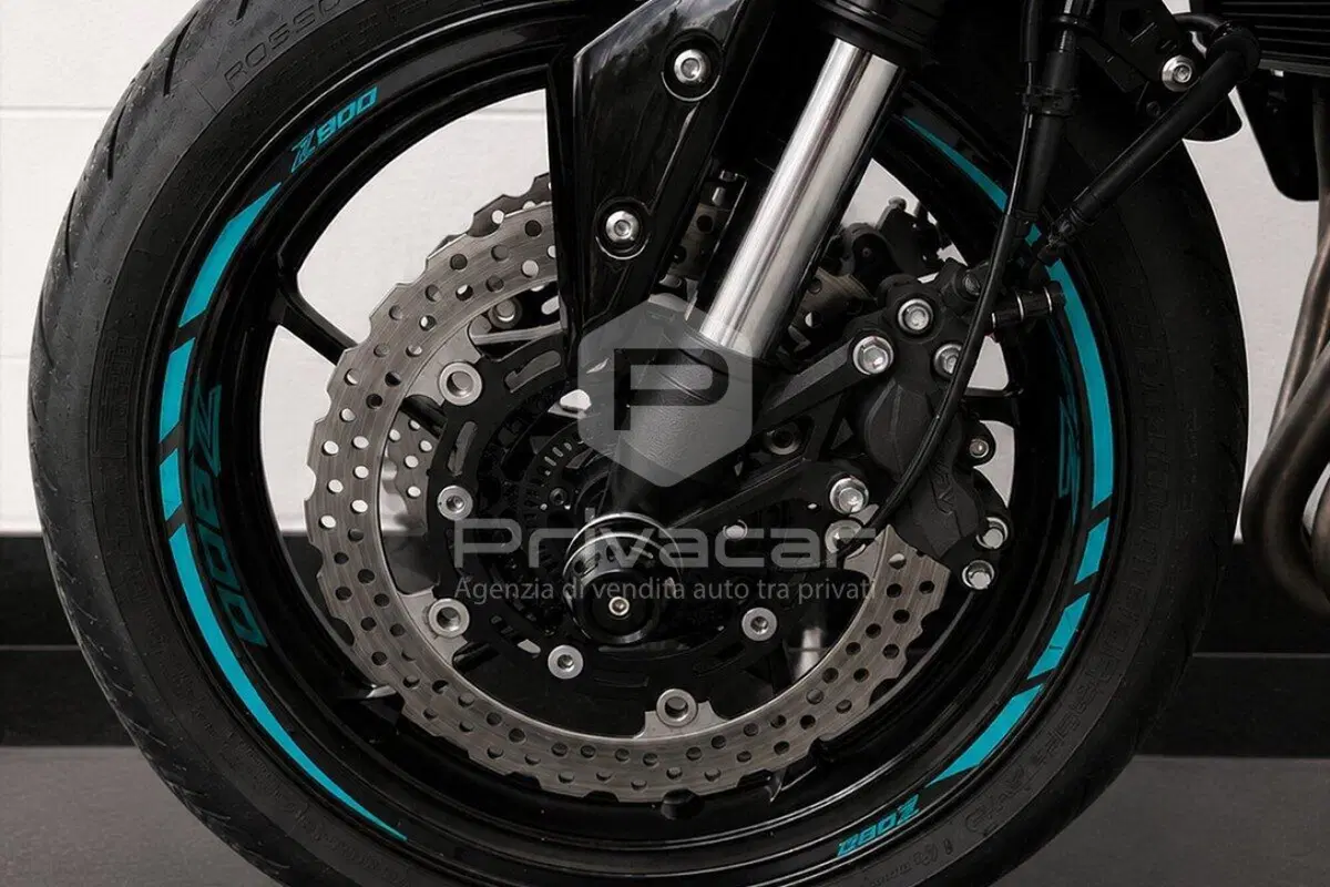 Kawasaki Z 900 (2017 - 18) (12)