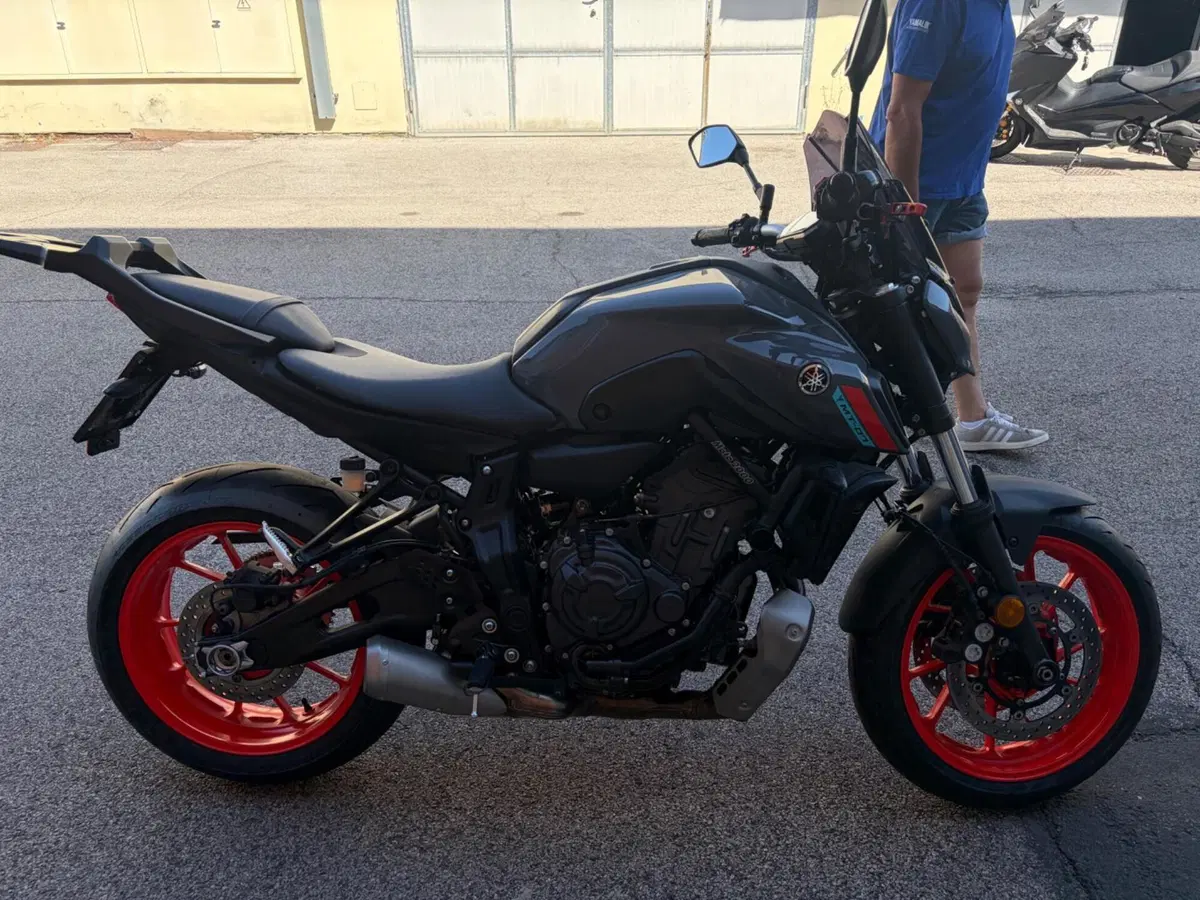 Yamaha MT-07 (2021 - 24) (3)