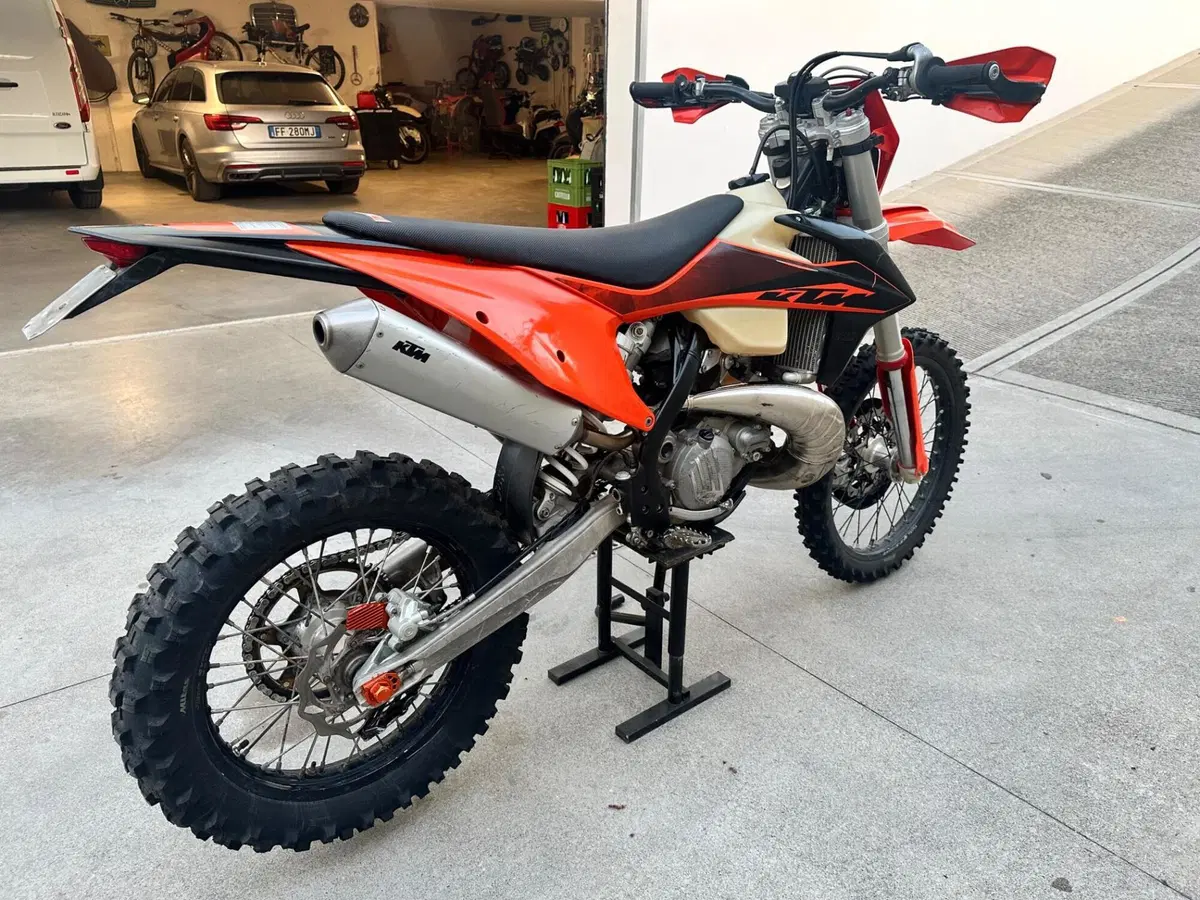 KTM 250 EXC TPI (2020) (2)