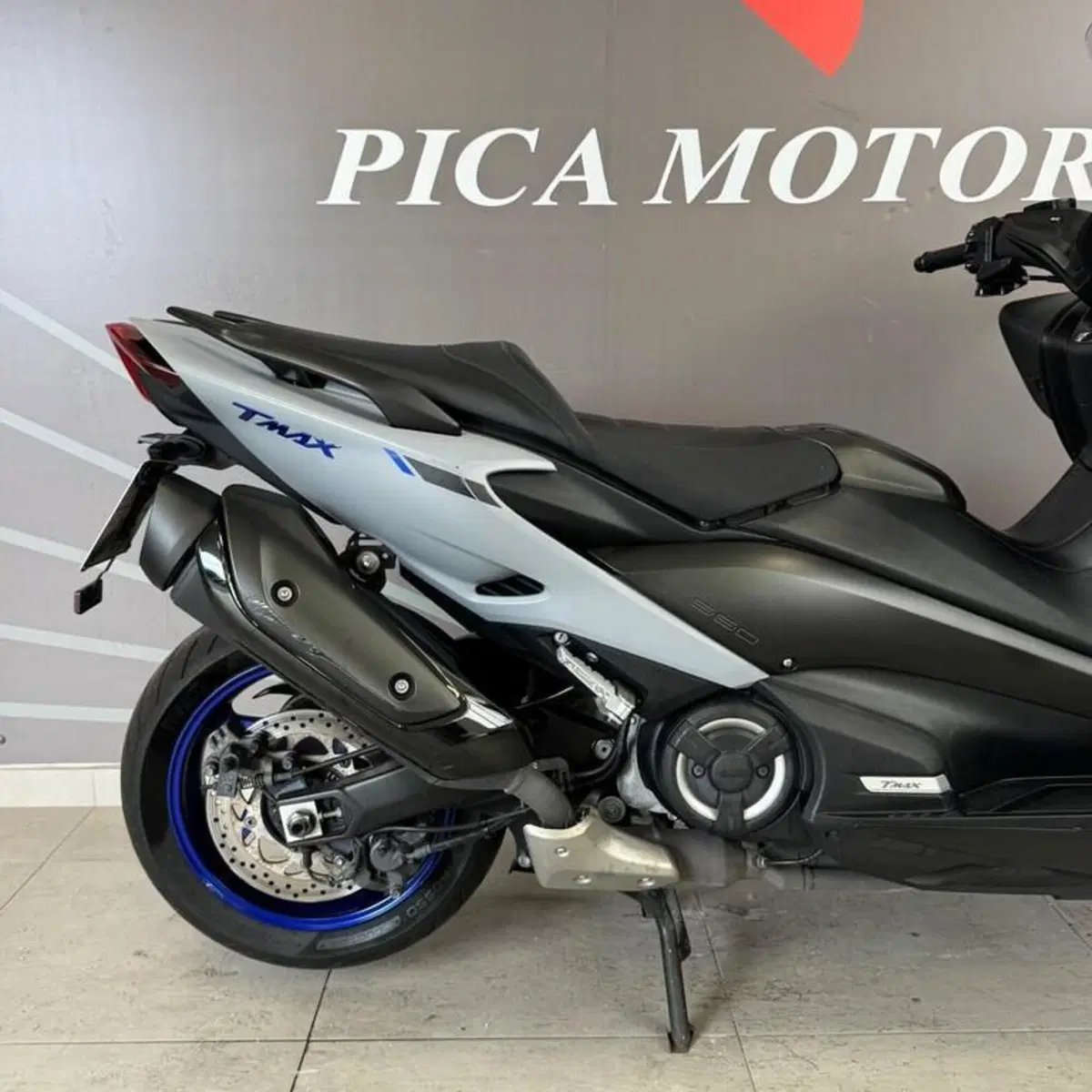 Yamaha T-Max 560 (2020 - 21) (2)