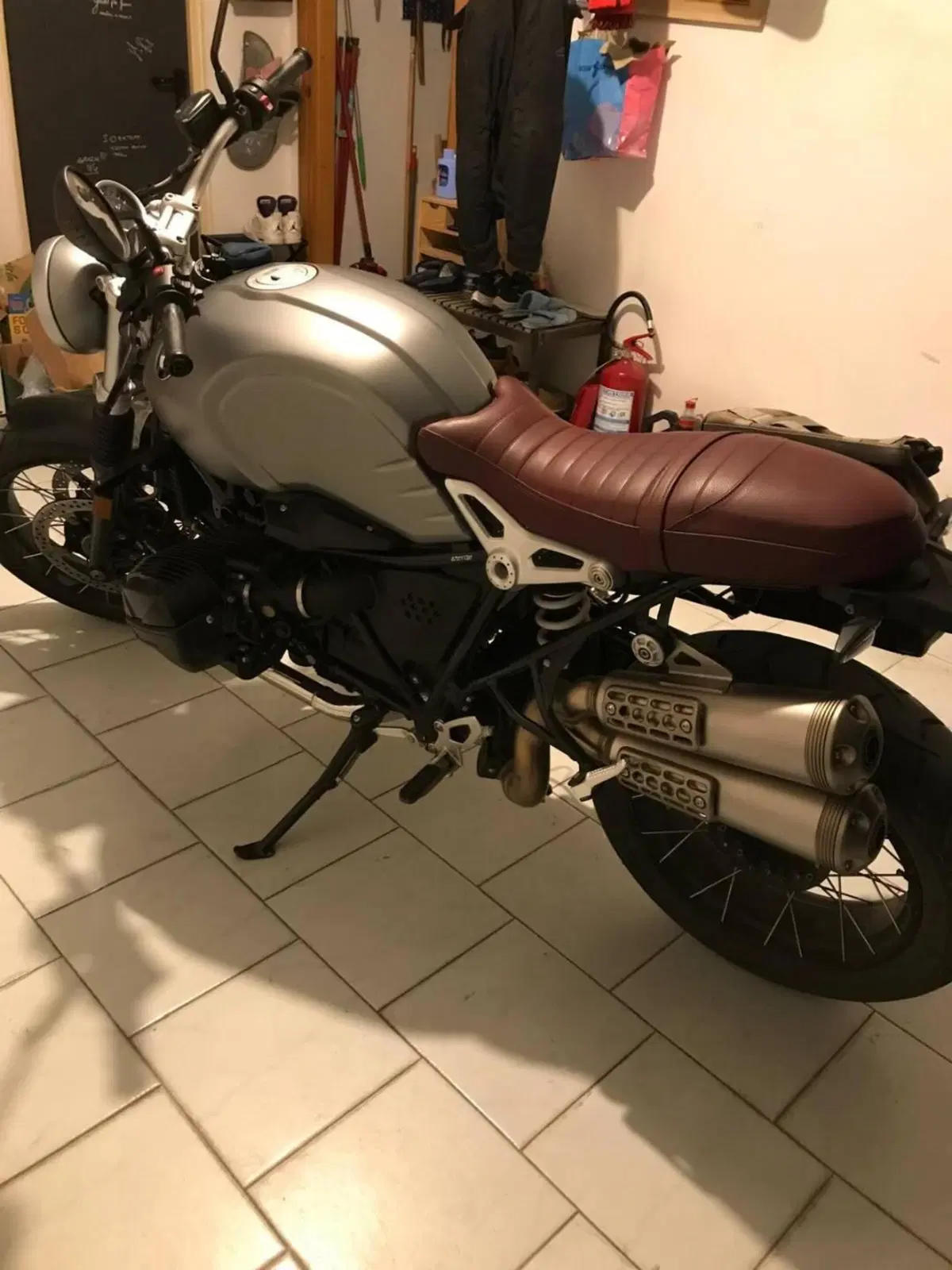 Bmw R nineT Scrambler (2021 - 24) (2)