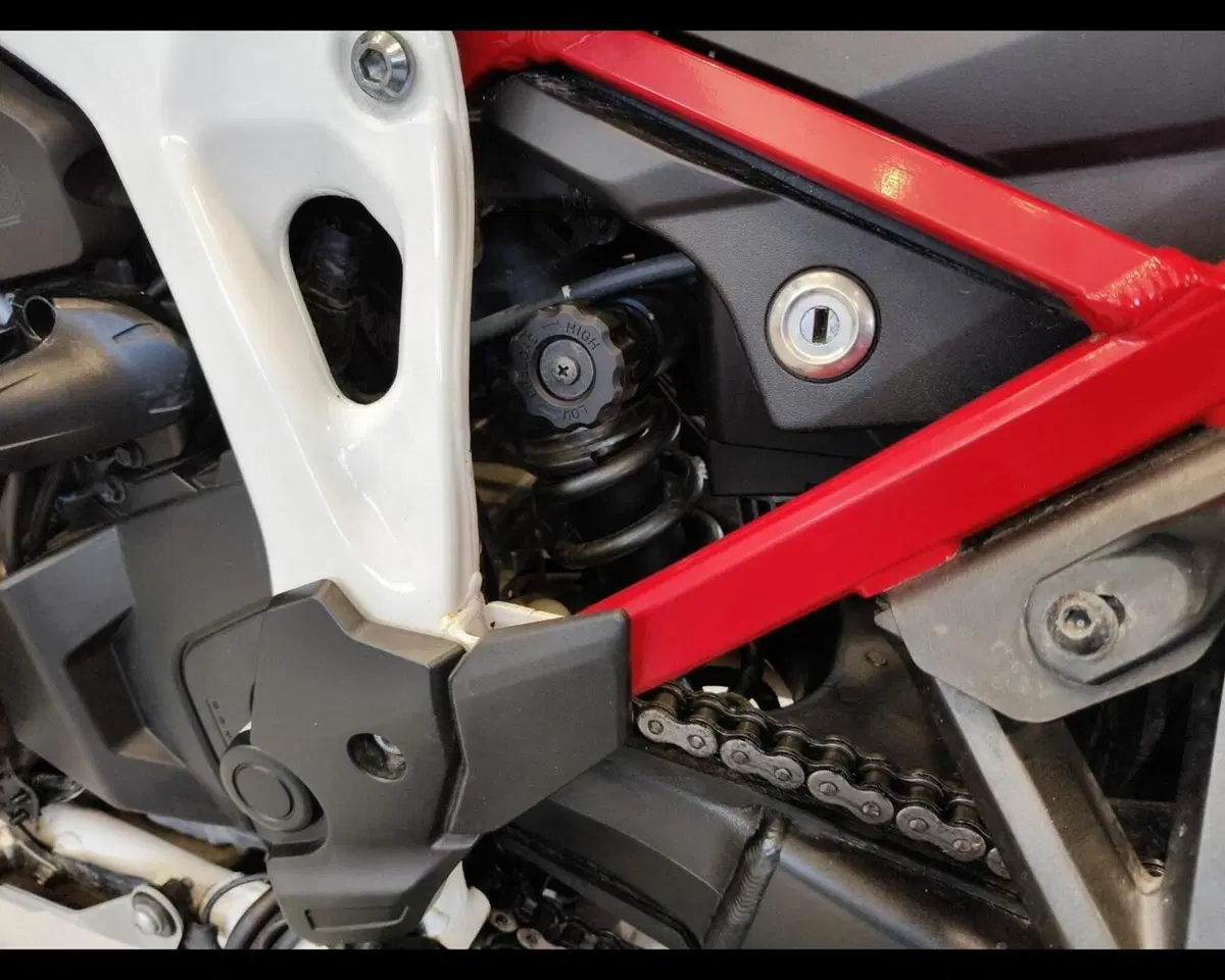 Honda Africa Twin CRF 1100L Urban DCT (2022 - 23) (16)