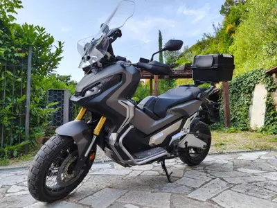 Honda X-ADV 750 (2017) usata